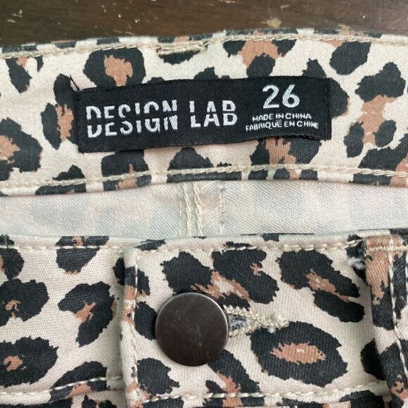 DESIGN Lab Leopard Print Pants - Picture 4 of 4